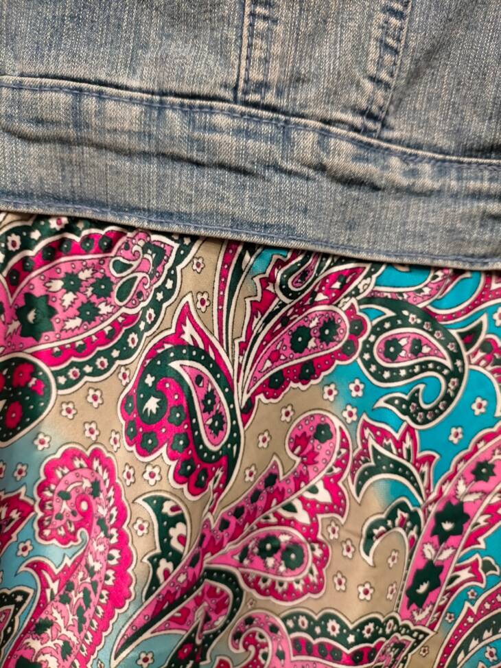Abito jeans e seta - immagine 2